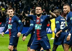 九游体育入口-巴黎圣日耳曼训练开放日；转会期防线松动引欢呼；法甲在即；球探报告显示潜力的简单介绍